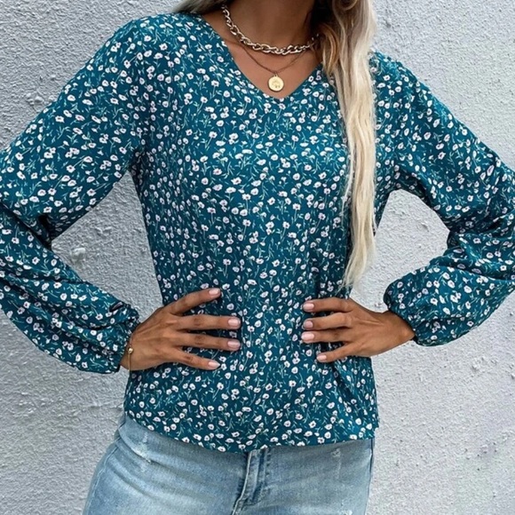 Teal blue  v neck long sleeve blouse - Picture 7 of 7